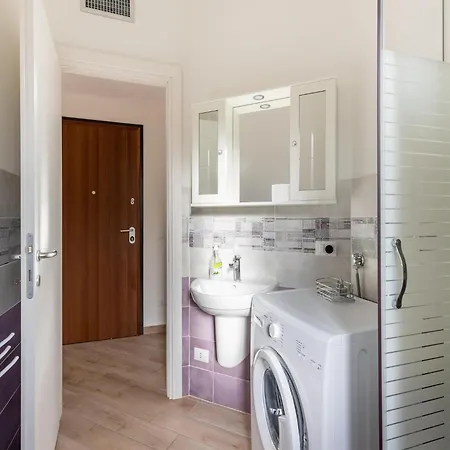 Sea-view In With Parking Apartamento Badesi